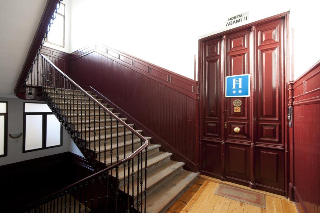 Hostal Abami II Madrid Exterior photo